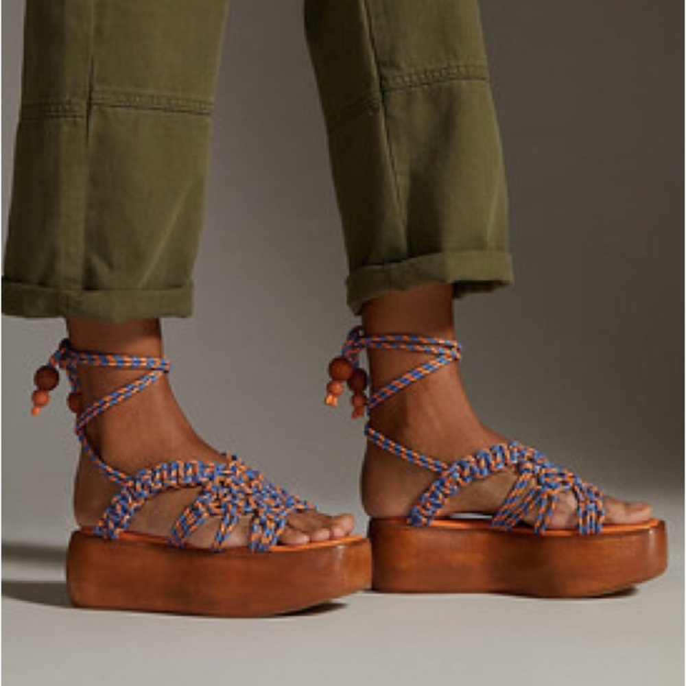 NWT The Odell’s braided platform sandals
